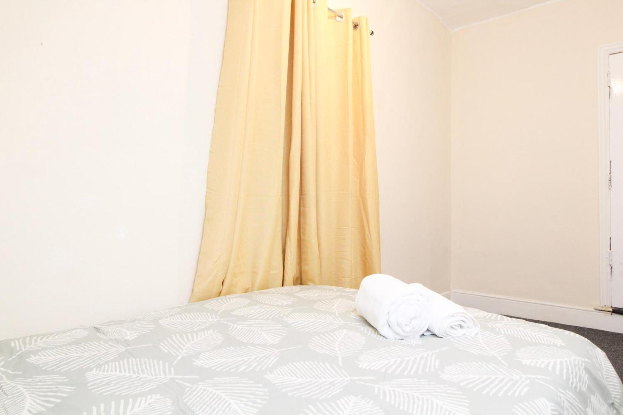 Room 4 Mayflower Road Guest House Southampton Buitenkant foto